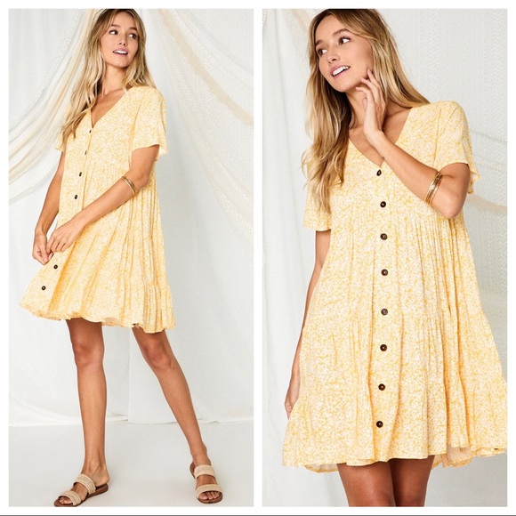 Emily Boho Trendy Floral Print Tiered Dress - Picture 2 of 6